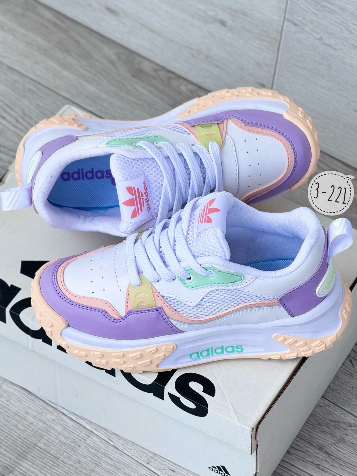 Tenis Adidas Monster Dama