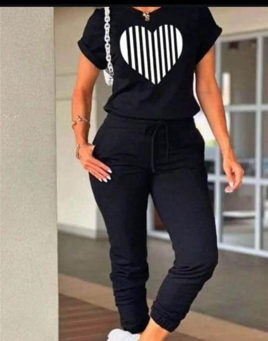 Conjunto Jogger Dama Corazón