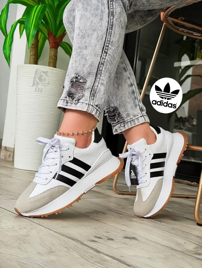 ADIDAS TREBOL DAMA